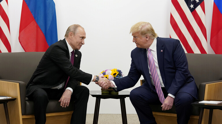 بوتين وترامب يبحثان تعزيز التعاون الروسي الأمريكي في مكافحة جائحة فيروس كورونا