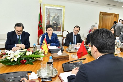 إسبانيا تتشبث بالتفاوض مع المغرب حول مناطق الثروات بالبحار