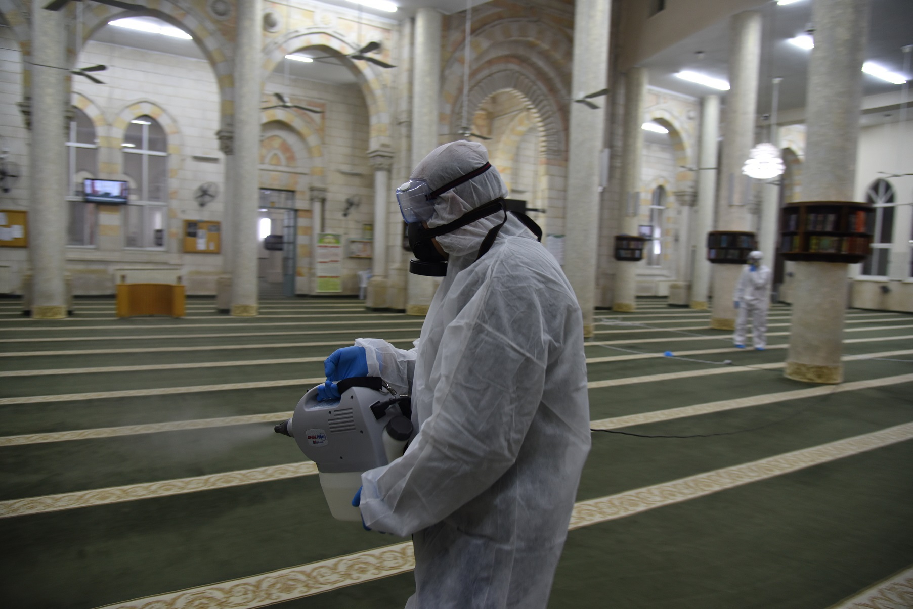 وزارة الأوقاف تفرض شروطا صارمة لدخول المساجد (وثيقة)